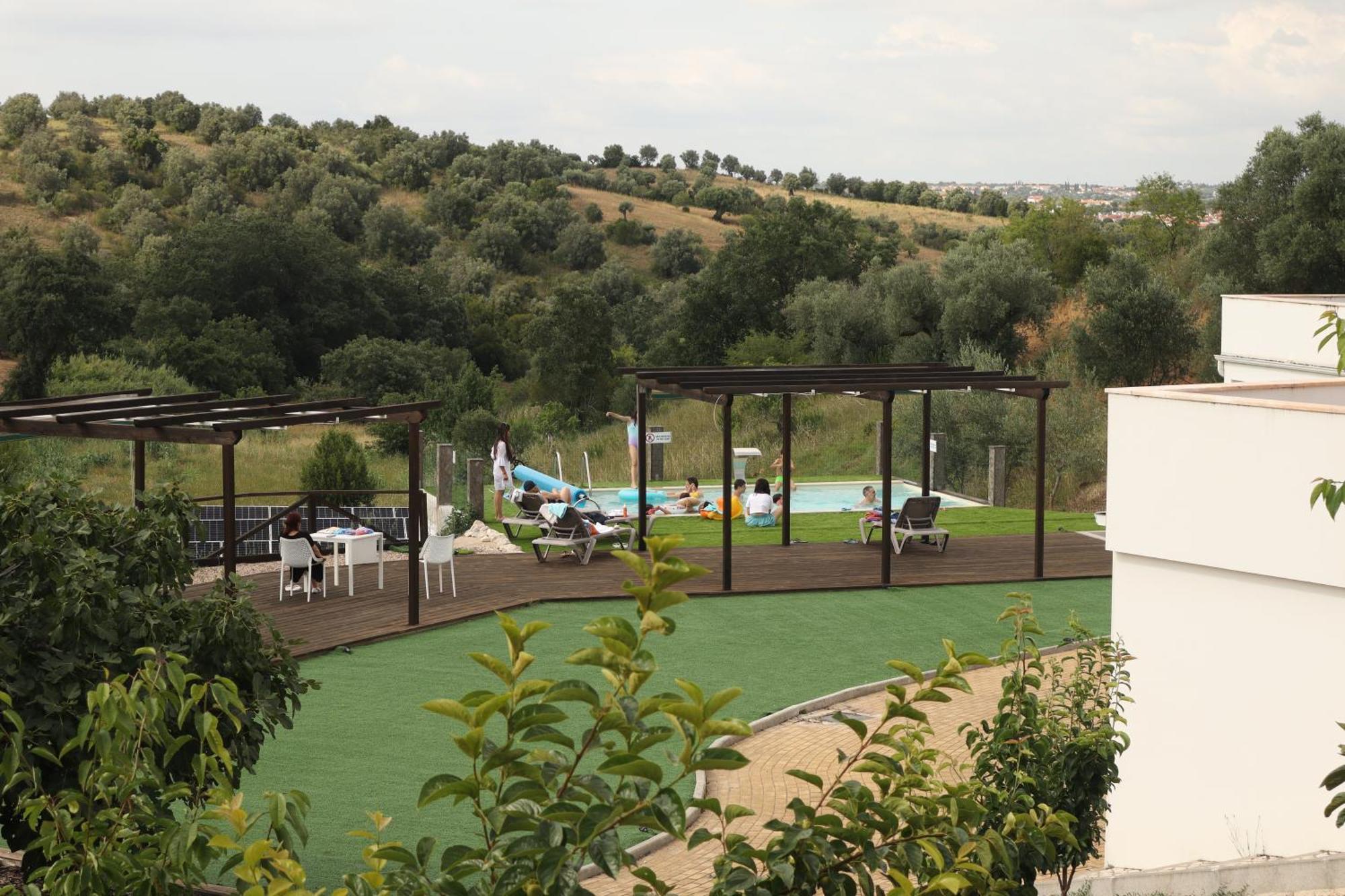 Aires Da Serra Hotel Torres Novas Exteriör bild